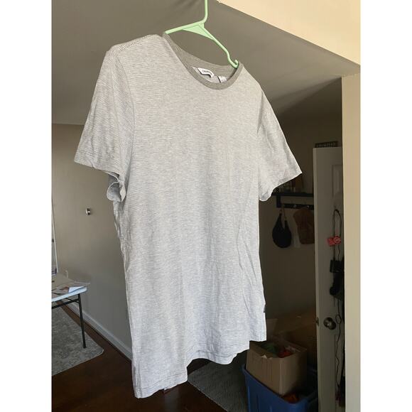 Calvin Klein mens grey/white striped "liquid touch" tee, size Medium - Picture 2 of 7